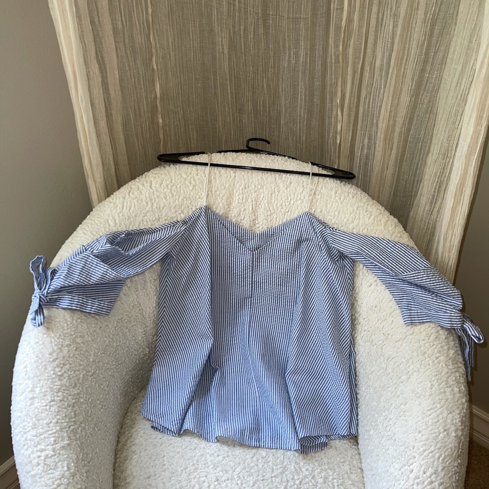 Off the shoulder blue/white striped summer top S